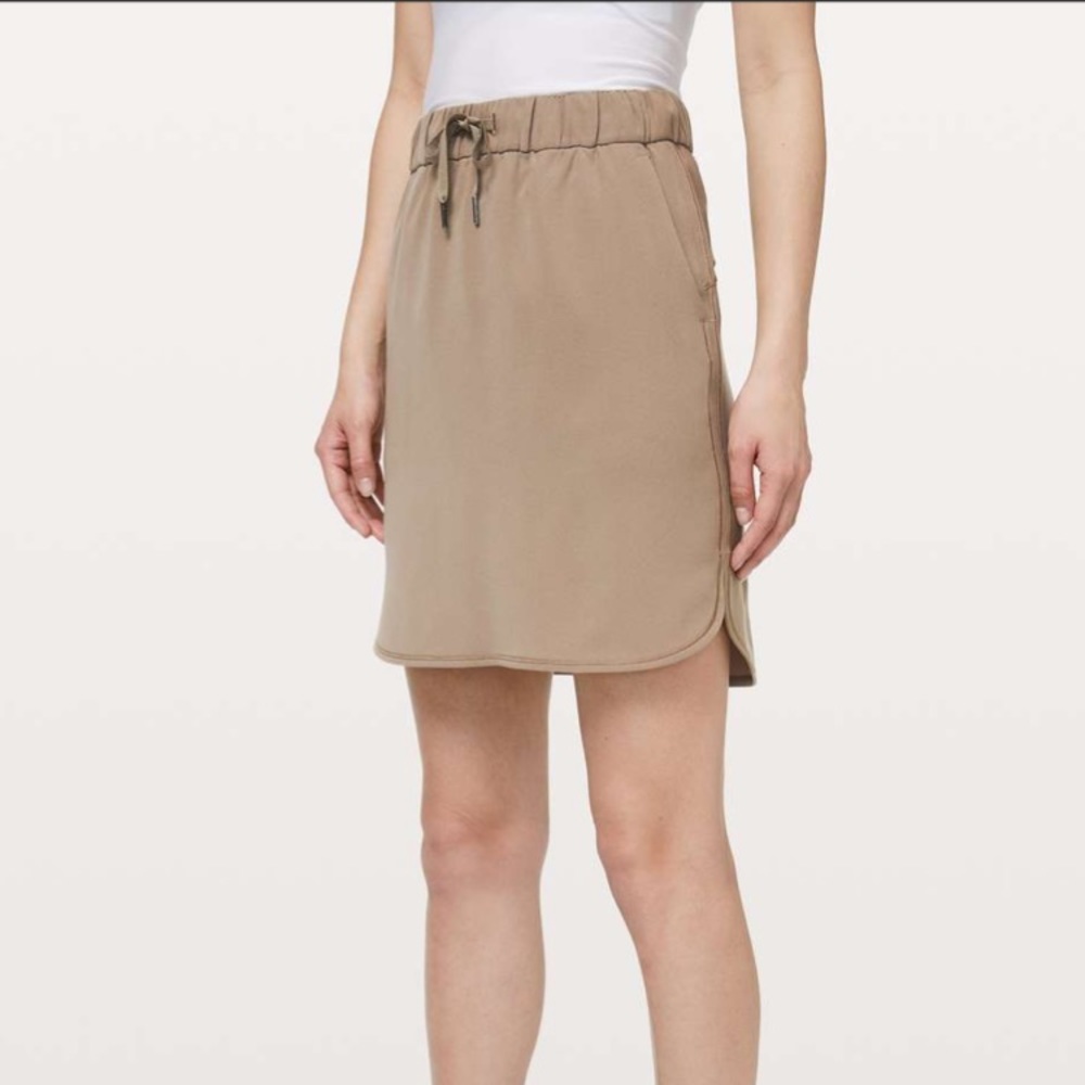 lululemon On the Fly Skirt
